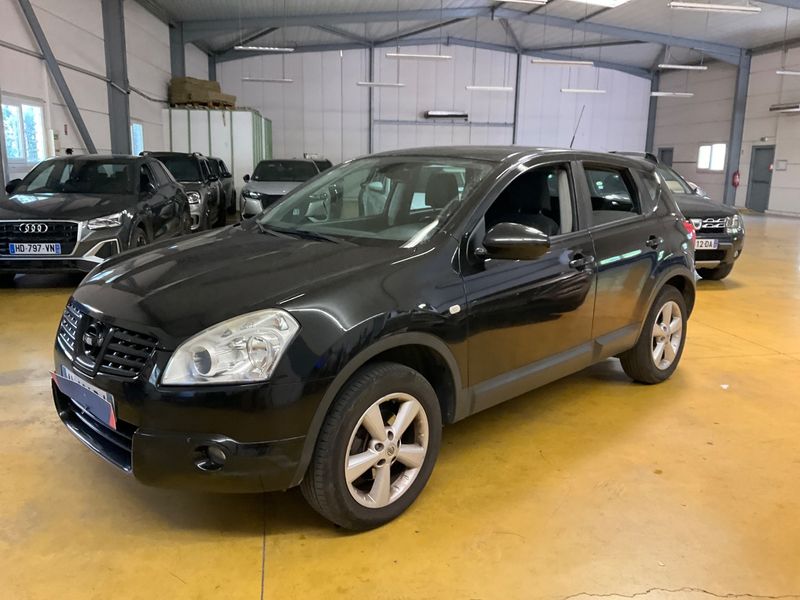 Nissan Qashqai 1.5 dCi — 1/8