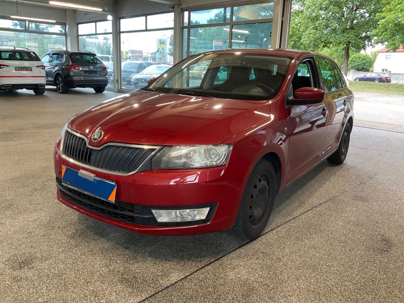 Skoda Rapid Spaceback 1.2 TSI — 1/8