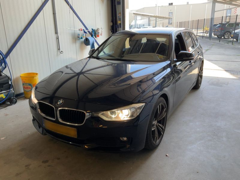 BMW 3er 320d — фото 1