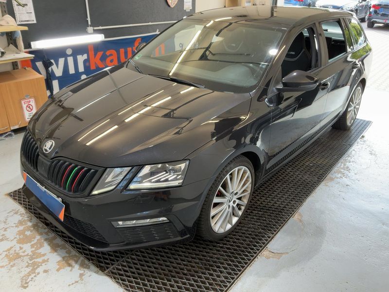Skoda Octavia 2.0 TDI — 1/8