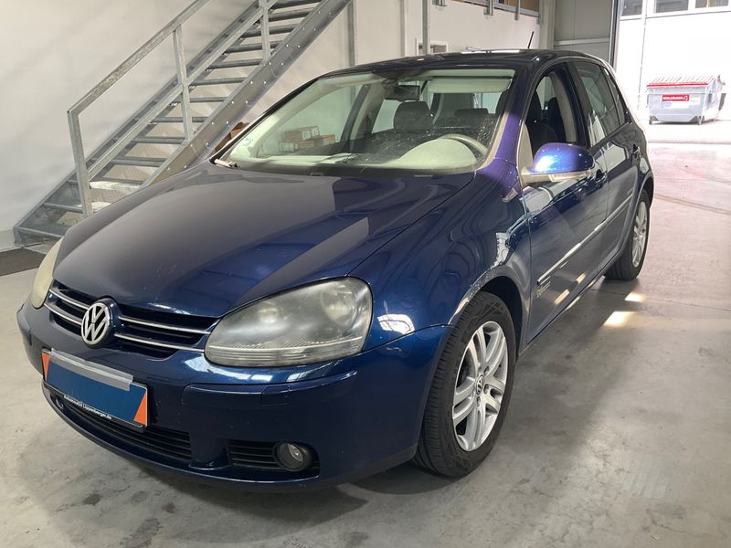 Volkswagen Golf V 1.4 — 1/8