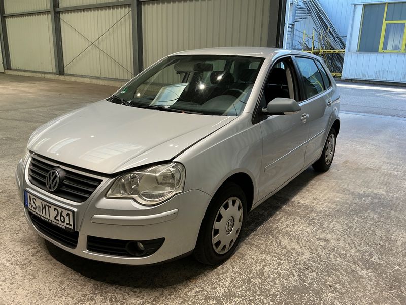 Volkswagen Polo 1.4 — 1/8