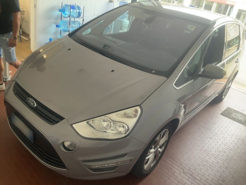 Ford S-Max 2.2 TDCi — фото 1