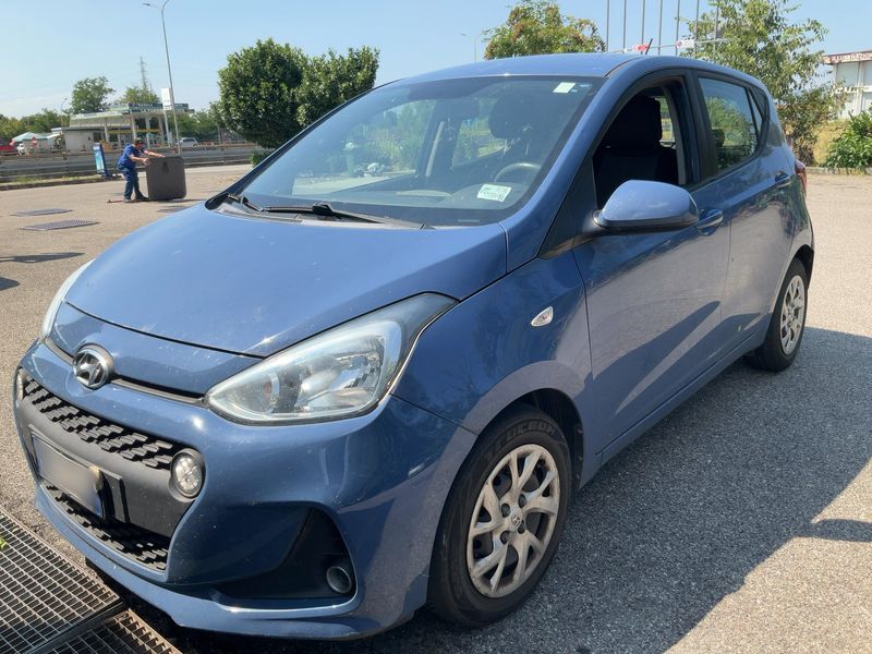 Hyundai i10 1.0 LPG — 1/8