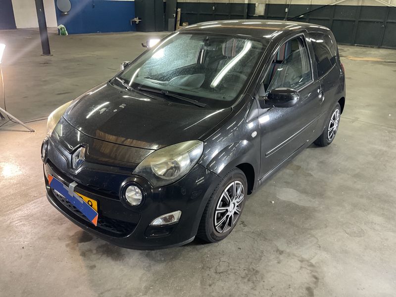 Renault Twingo 1.2 — 1/8
