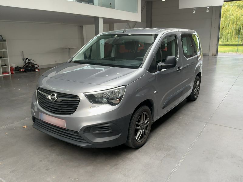 Opel Combo Life 1.2 Turbo — 1/8