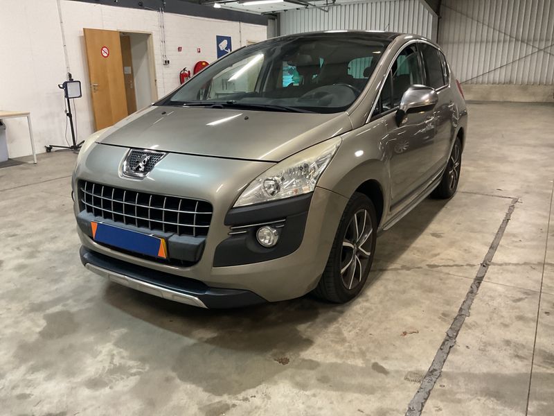 Peugeot 3008 1.6 THP — фото 1