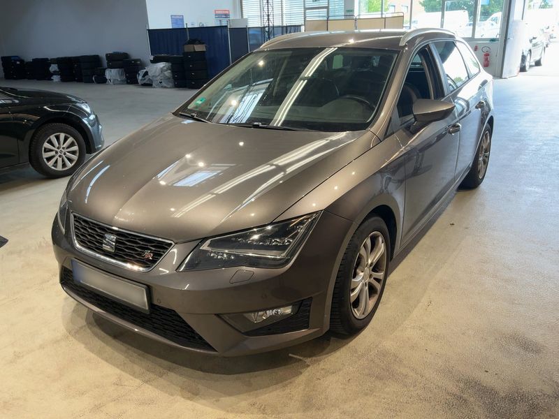 Seat Leon 1.4 TSI — 1/8