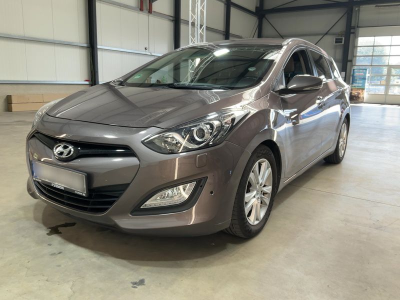 Hyundai i30 1.6 GDI — 1/8
