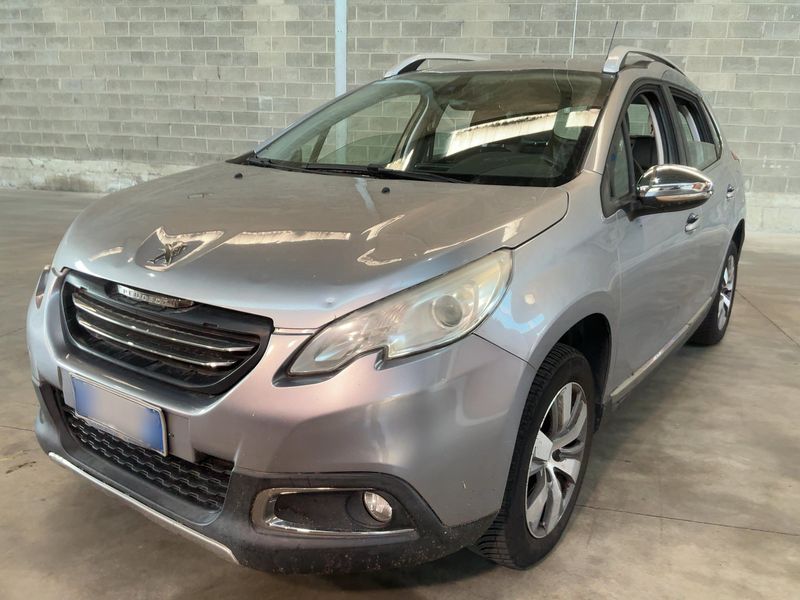Peugeot 2008 1.6 Blue-HDi — 1/8