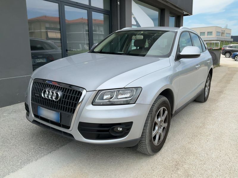 Audi Q5 2.0 TDI — 1/8