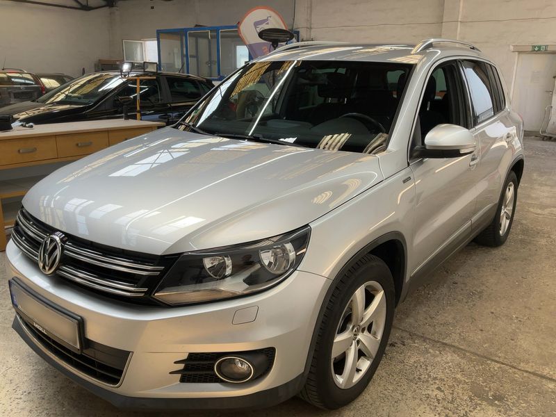 Volkswagen Tiguan 2.0 TDI — 1/8