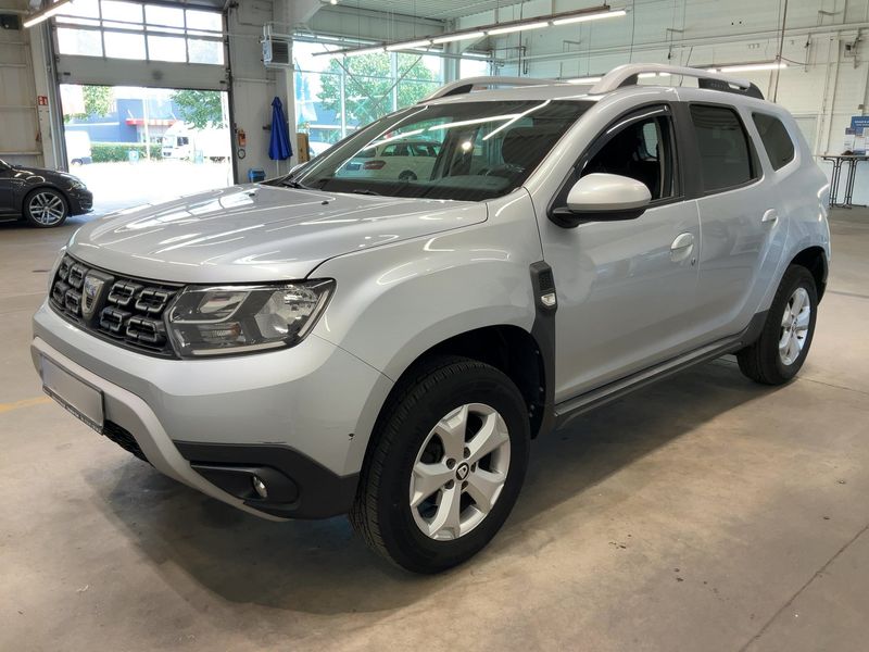 Dacia Duster 1.6 SCe LPG — 1/8