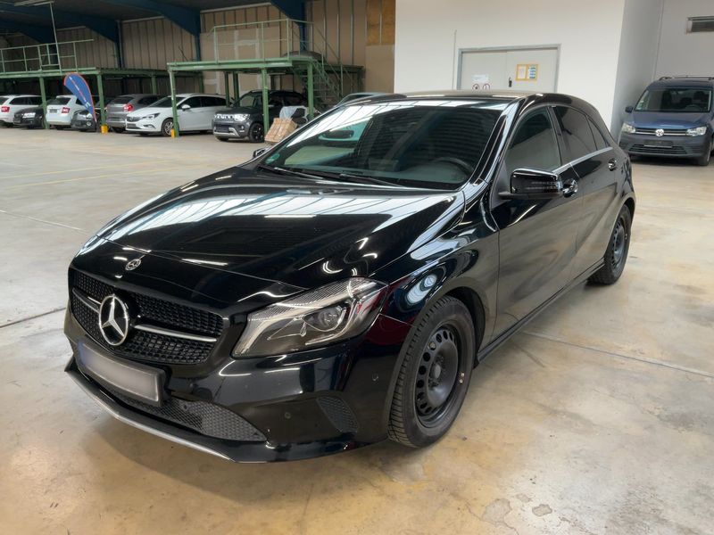 Mercedes-Benz A-Klasse A 200 CDI — 1/8