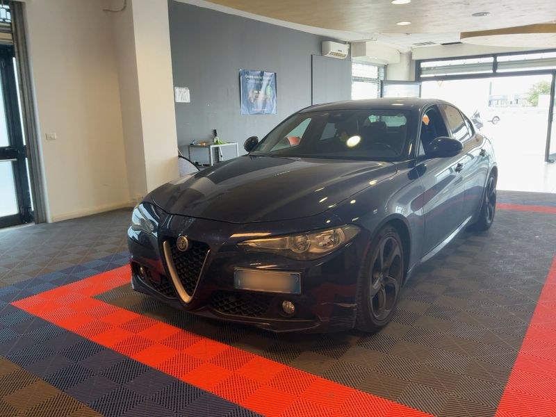 Alfa Romeo Giulia 2.2 JTDM — 1/8