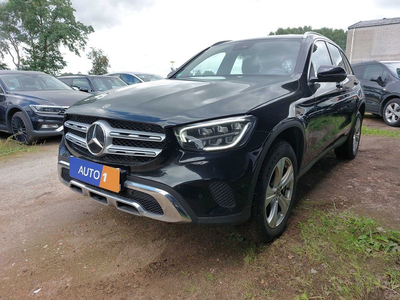 Mercedes-Benz GLC-Klasse GLC 300 de — фото 1