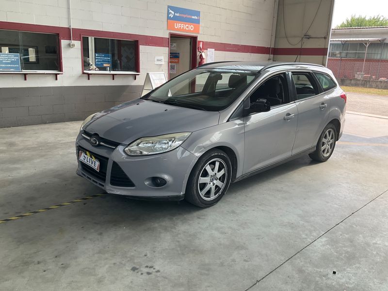 Ford Focus 1.6 TDCi — фото 1