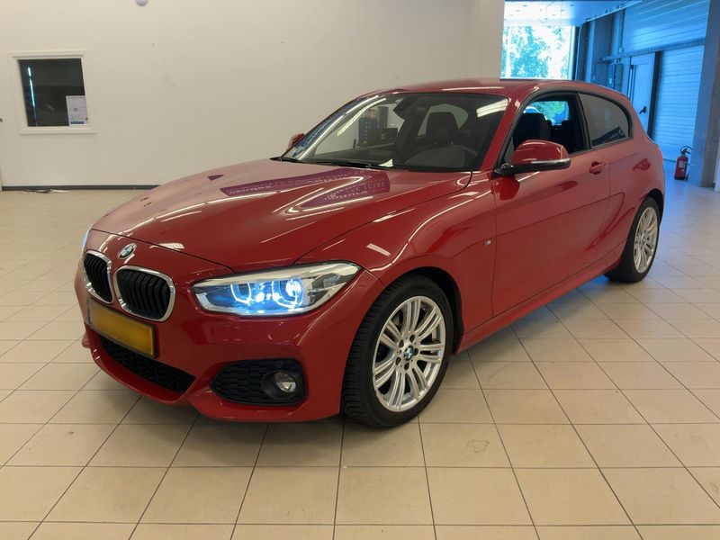 BMW 1er 120d — 1/8