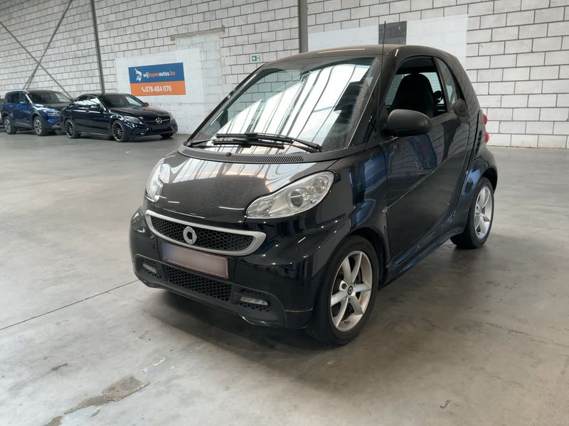 Smart fortwo 1.0 Turbo — 1/8