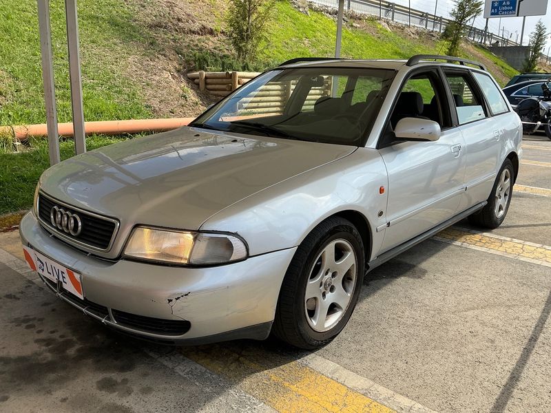 Audi A4 1.9 TDI — 1/8
