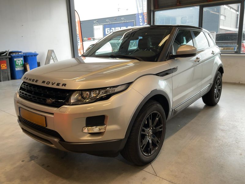 Land Rover Evoque 2.2 Td4 — 1/8