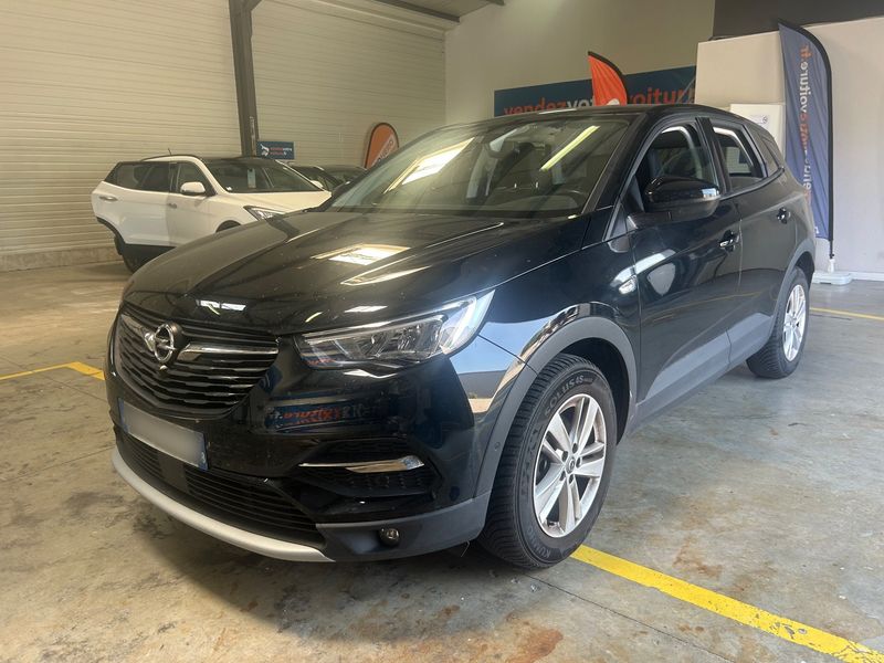 Opel Grandland X 1.5 CDTI — 1/8