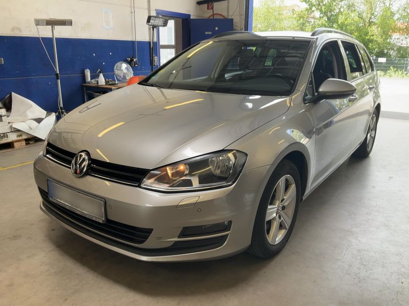 Volkswagen Golf VII 1.6 TDI — 1/8