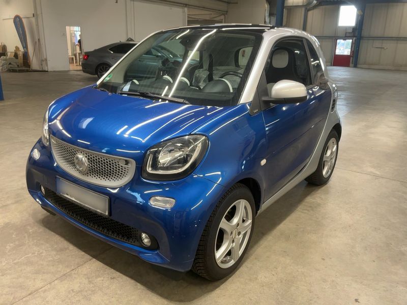 Smart fortwo 1.0 — 1/8