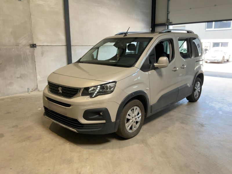Peugeot Rifter 1.2 PureTech — 1/8