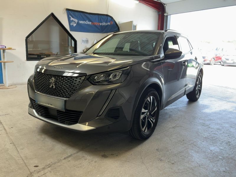 Peugeot 2008 1.2 PureTech — 1/8