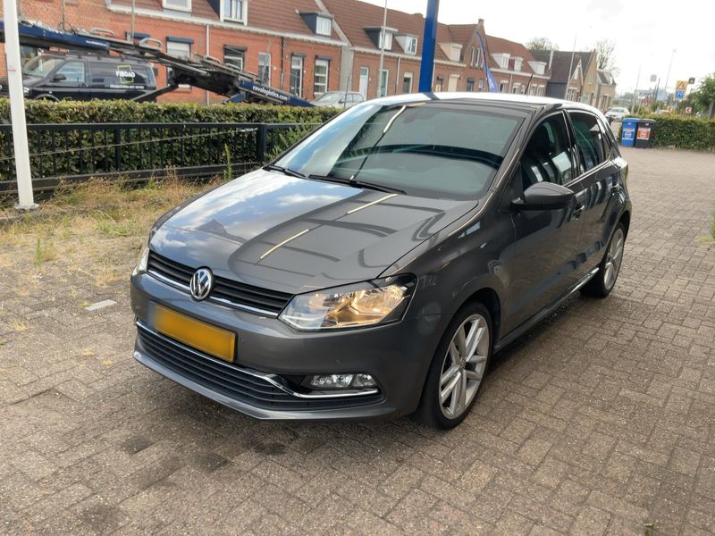 Volkswagen Polo 1.2 TSI — 1/8