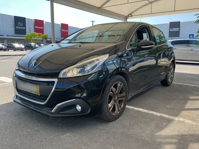 Peugeot 208 1.6 Blue-HDi — 1/8