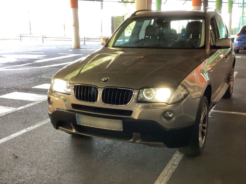 BMW X3 xDrive 20d — 1/8