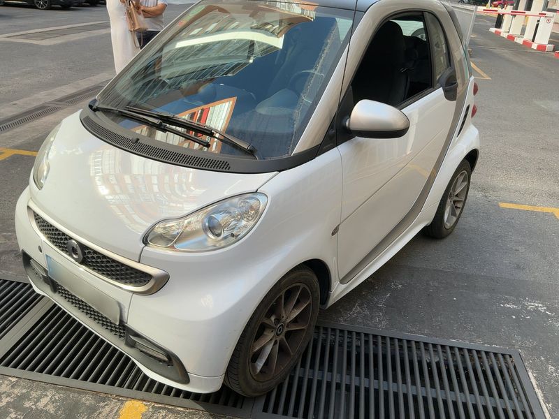 Smart fortwo 1.0 — фото 1