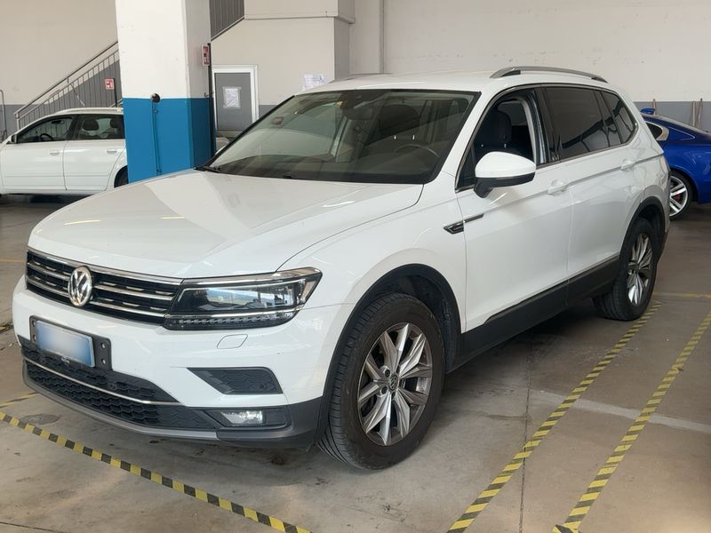 Volkswagen Tiguan Allspace 2.0 TDI — фото 1