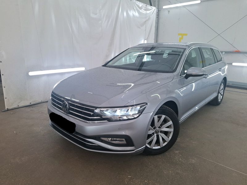Volkswagen Passat 2.0 TDI — 1/8