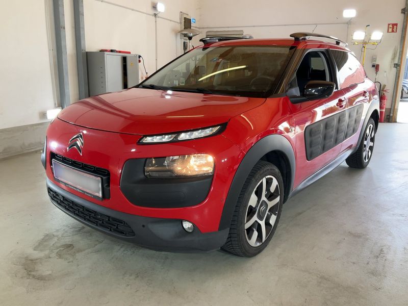 Citroen C4 Cactus 1.2 e-VTi — 1/8