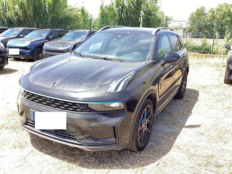 Lynk & Co 01 1.5 Plug-in Hybrid — фото 1