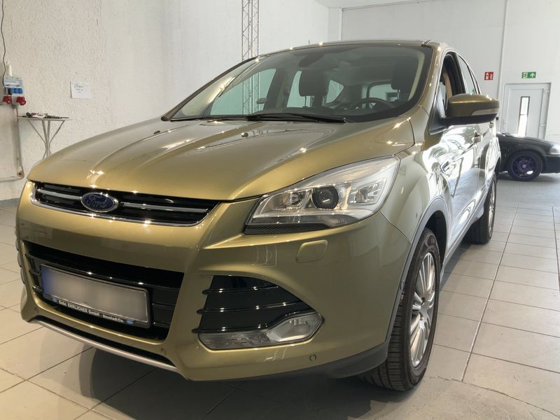 Ford Kuga 2.0 TDCi — 1/8