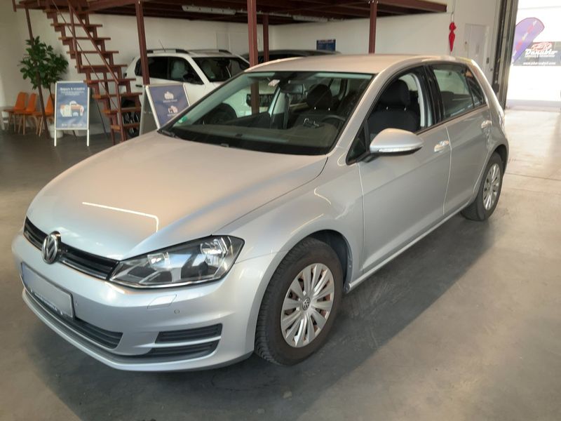 Volkswagen Golf VII 1.2 TSI — 1/8