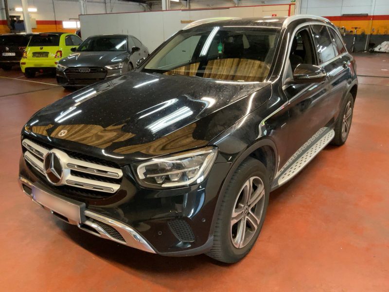 Mercedes-Benz GLC-Klasse GLC 300 de — 1/8