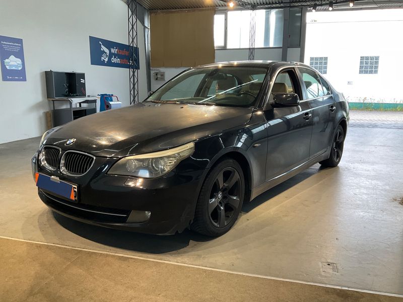 BMW 5er 525d — 1/8