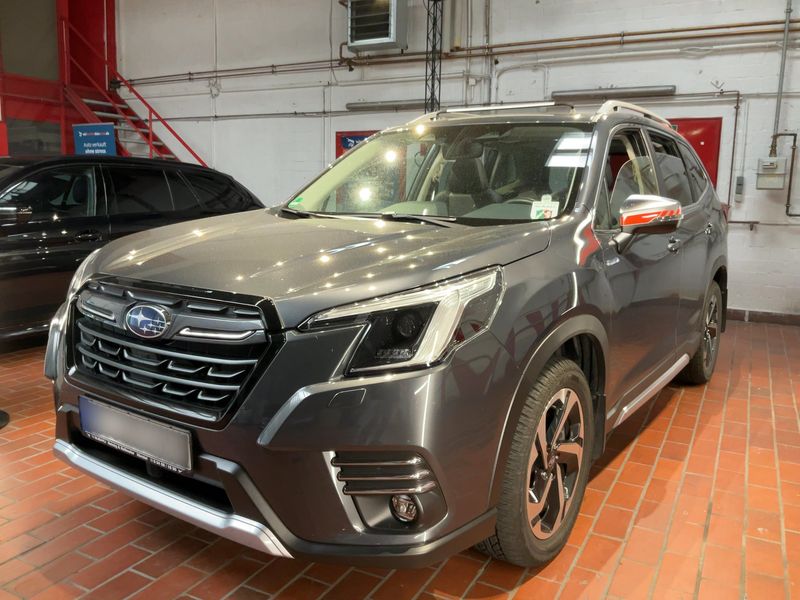 Subaru Forester 2.0 Mild-Hybrid — 1/8