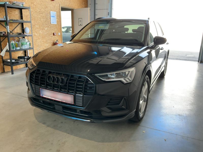 Audi Q3 35 TFSI — фото 1
