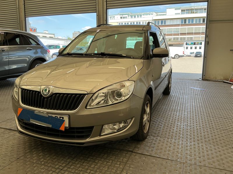 Skoda Roomster 1.2 TSI — 1/8