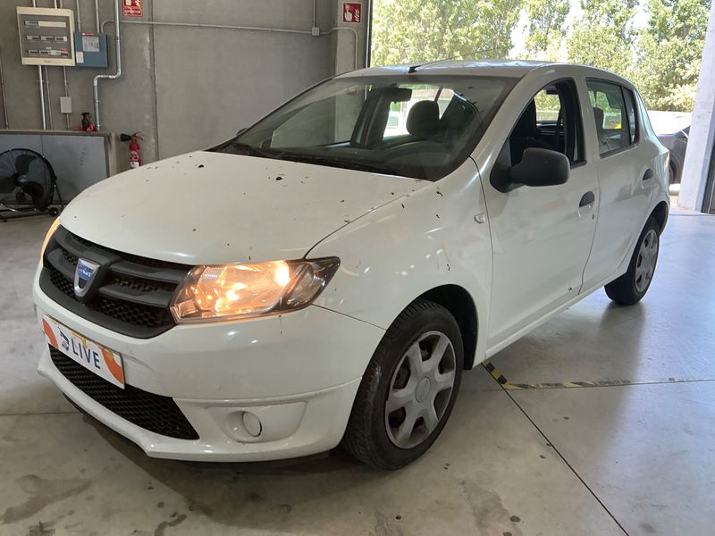 Dacia Sandero 1.2 LPG — 1/8