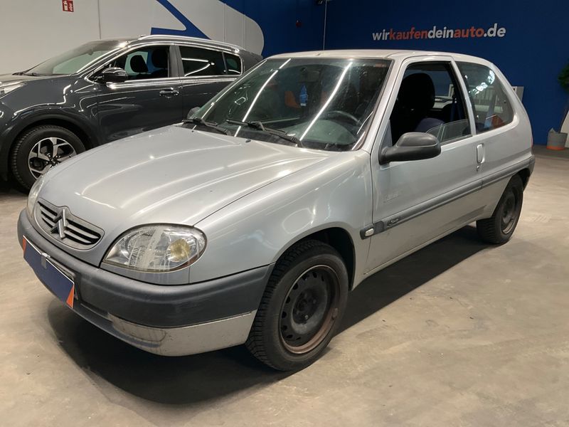 Citroen Saxo 1.1 — 1/8