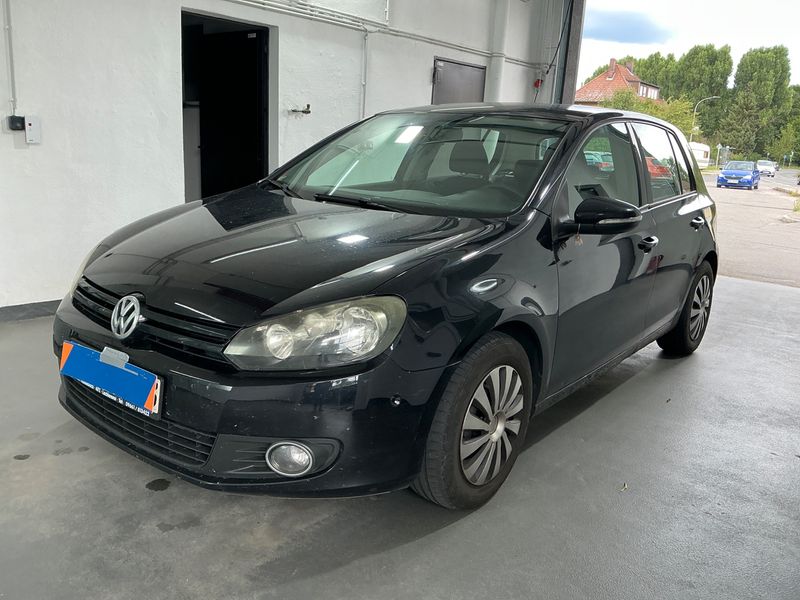 Volkswagen Golf VI 1.6 — 1/8