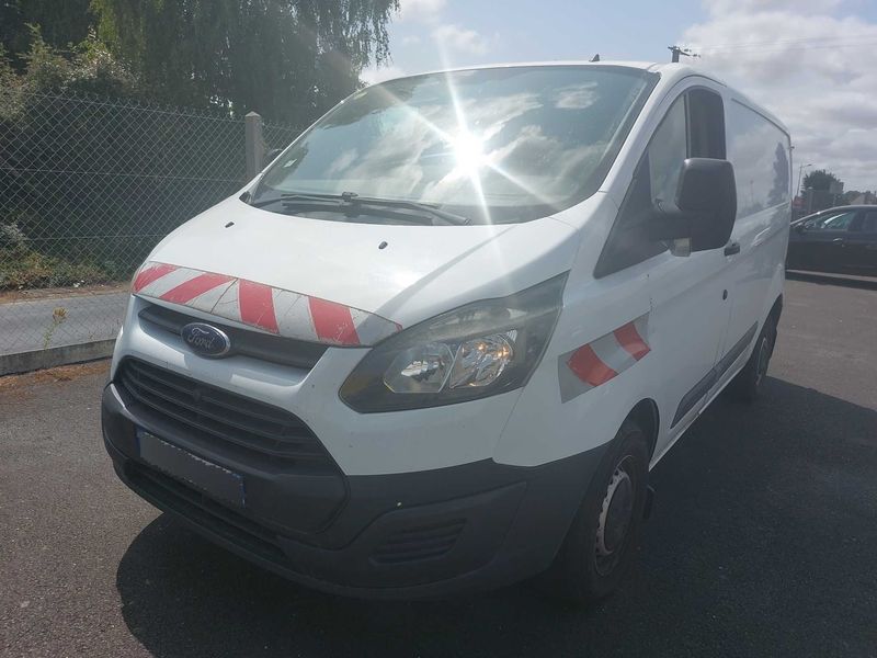 Ford Transit 2.2 TDCi — 1/8