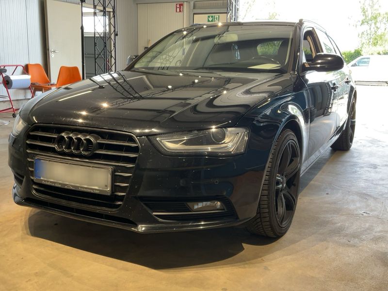 Audi A4 2.0 TDI — 1/8